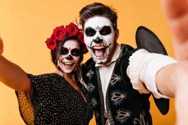 Ultimate Guide for Halloween Portraits Photography, Ideas and Post-Production in 2024 halloween-portrait-photogrphy-ideas-editing
