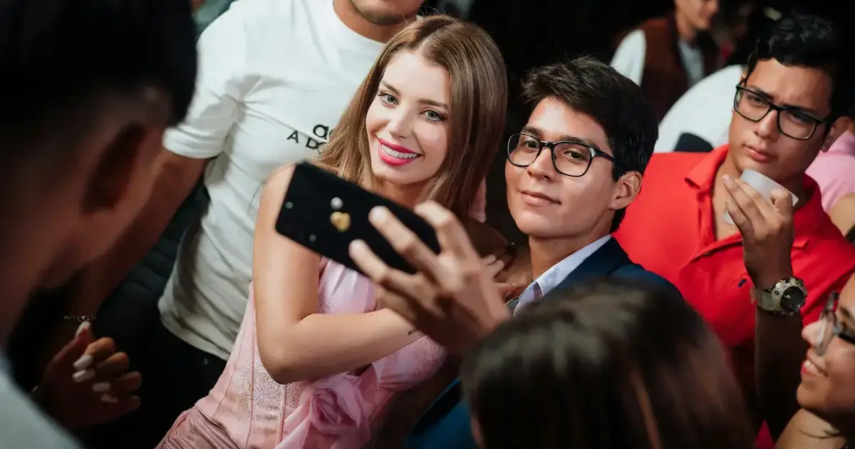 High-Quality Celebrity Photo