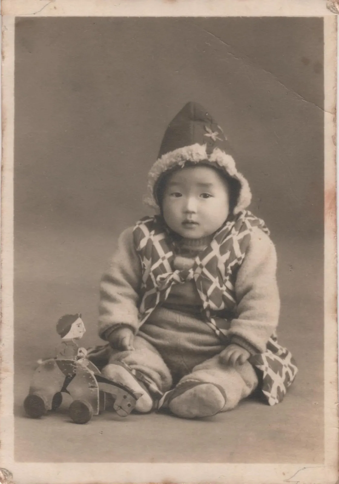 モノクロ人物写真・ポートレートをカラー化する前の状態