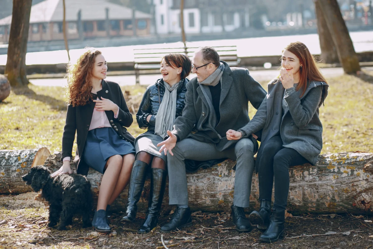 Group shots in landscape orientation