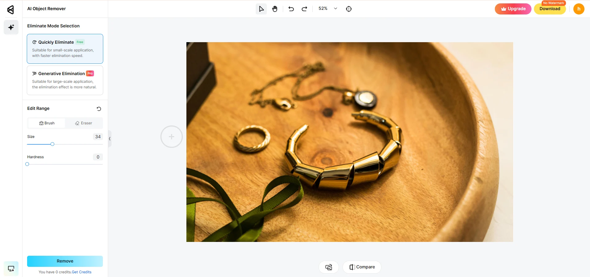 Evoto Online AI Eraser Remove Object before