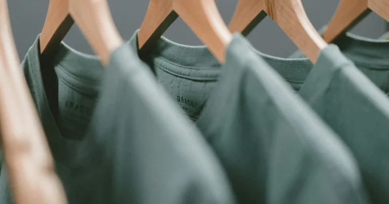 Editor de Ropa para E-commerce de Moda
