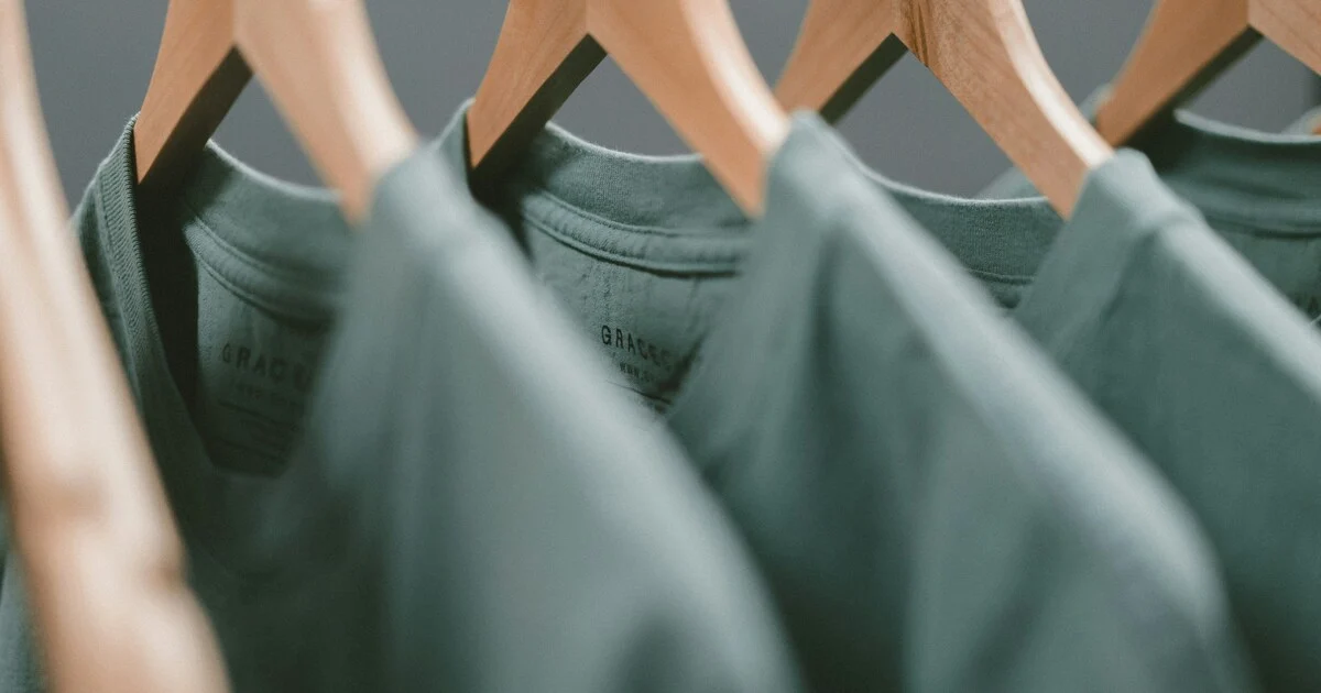 Editor de Ropa para E-commerce de Moda