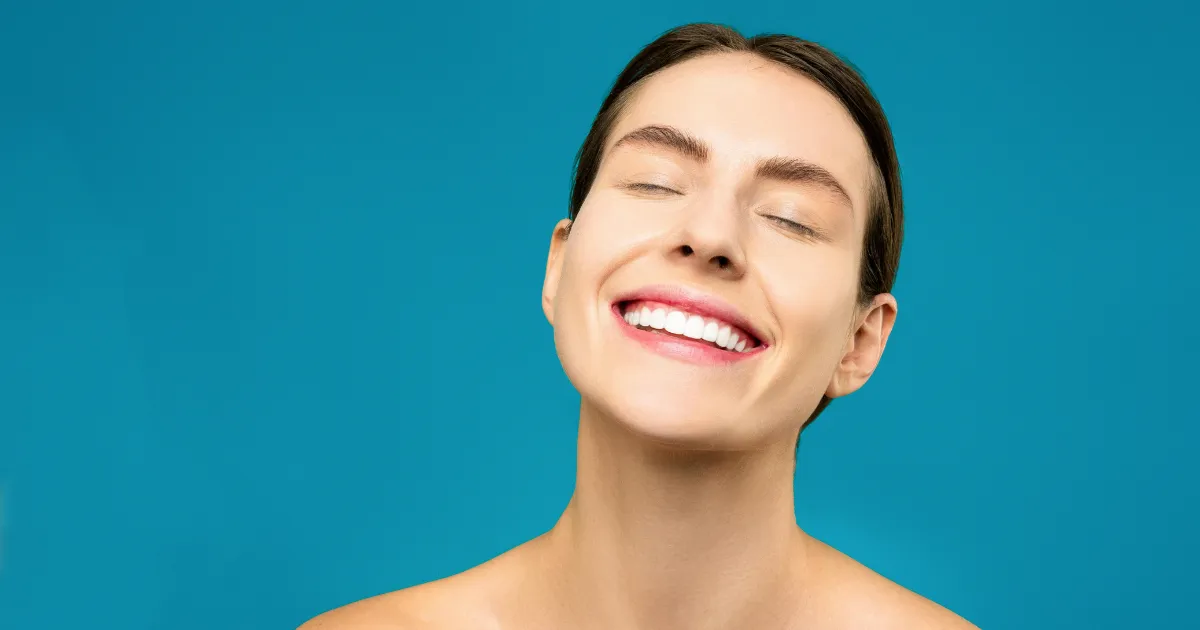 How to Align Teeth in Photos