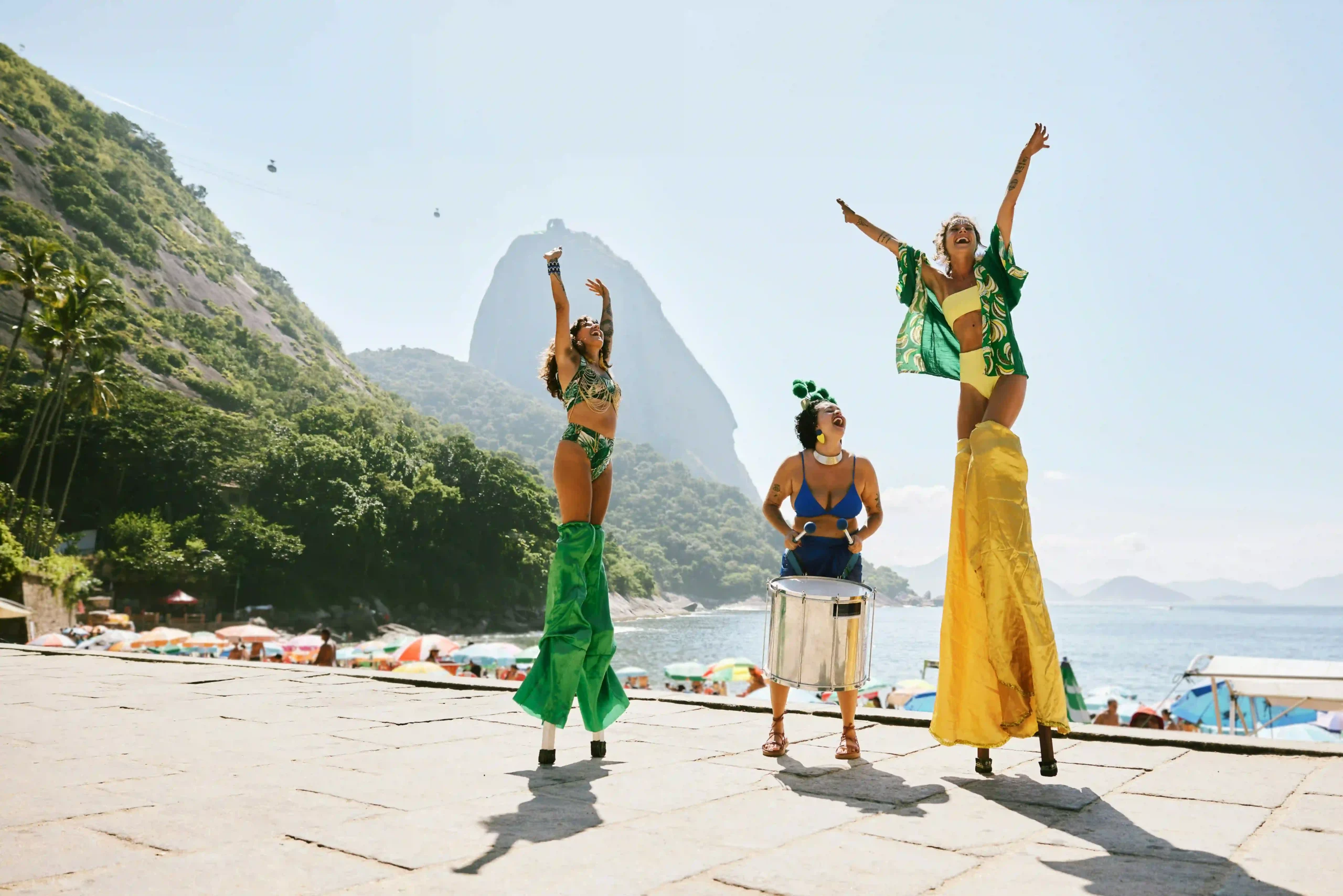 natalia blauth UXFf8uCpNj8 unsplash ezgif.com jpg to webp converter 1 scaled Edição de Fotos do Carnaval