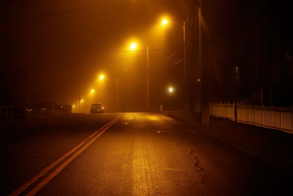 Photograph Streetlights Creatively