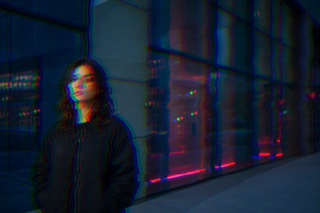 evoto glitch prism shake source portraits suitable for a controlled jitter-based glitch effect