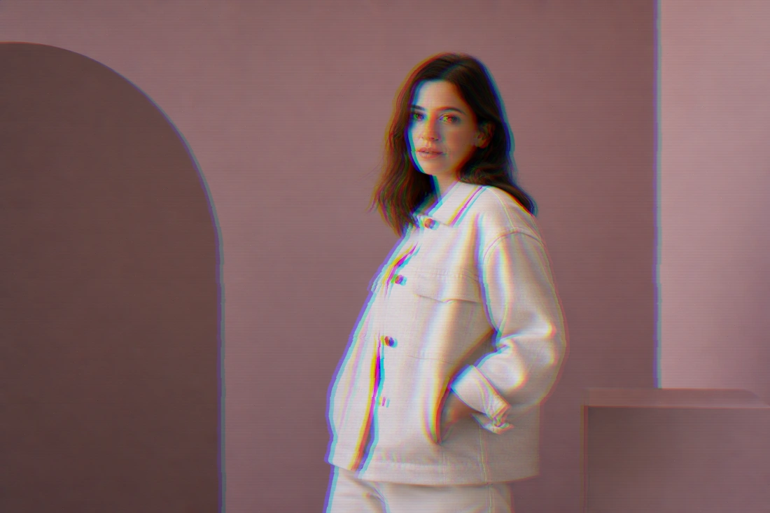 Dreamlike portrait with soft full-image glitch distortion and black horizontal scanlines in Evoto